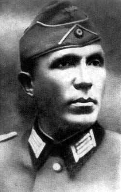 Kuznetzov con uniforme aleman
